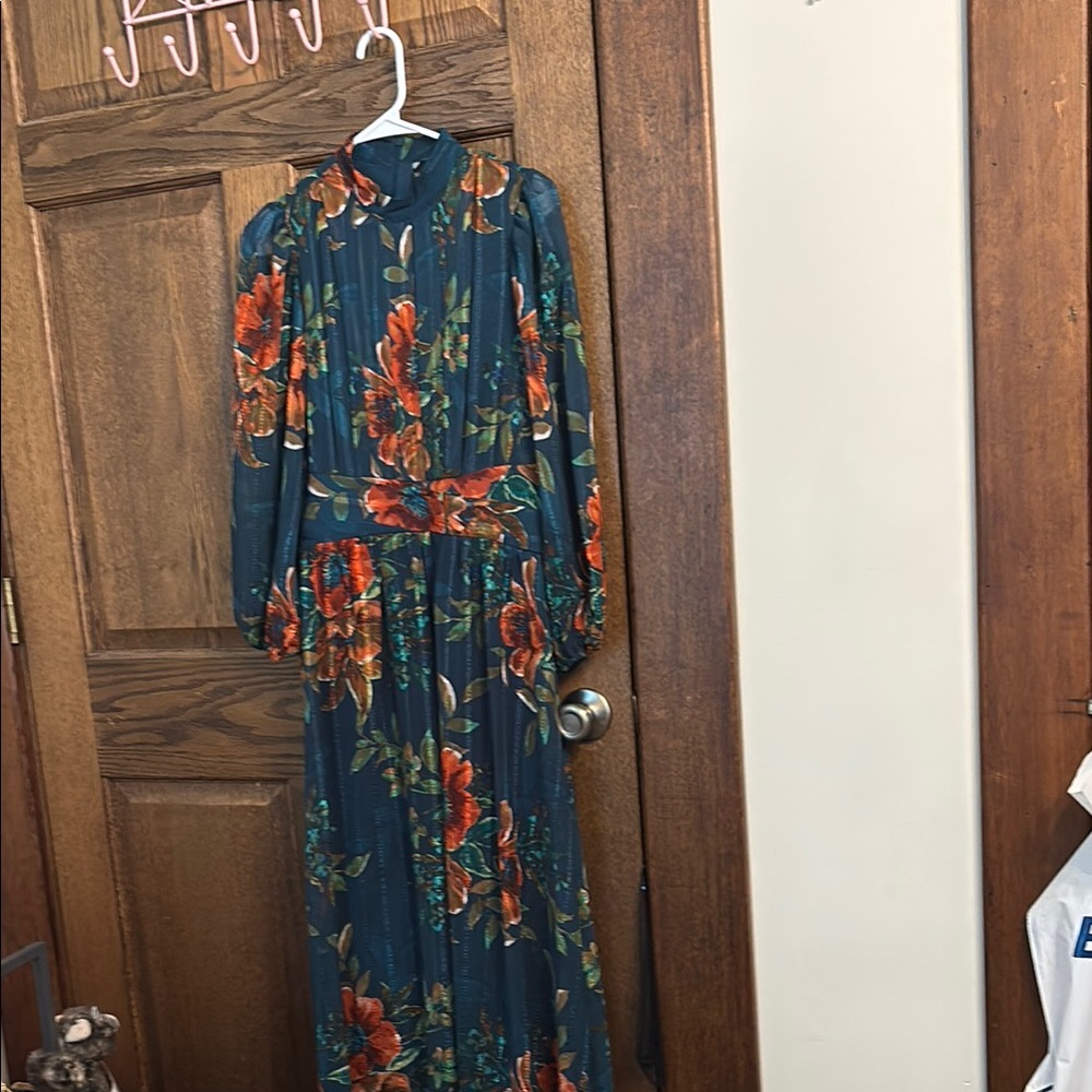 Not for sell! Sold in a trade!
Floral Maxi Dress - Teal and Orange - Picture 1 of 7